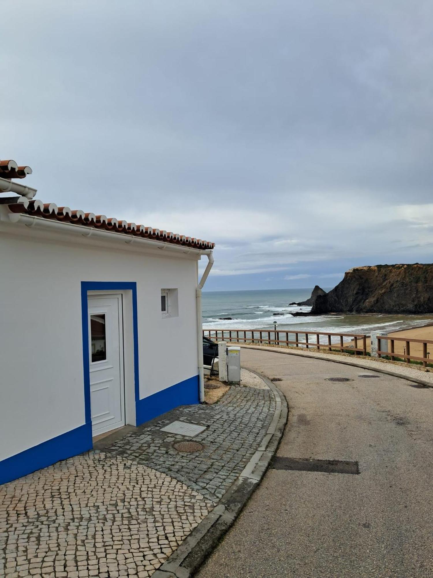 Casa Dorita Hotel Odeceixe Exterior photo